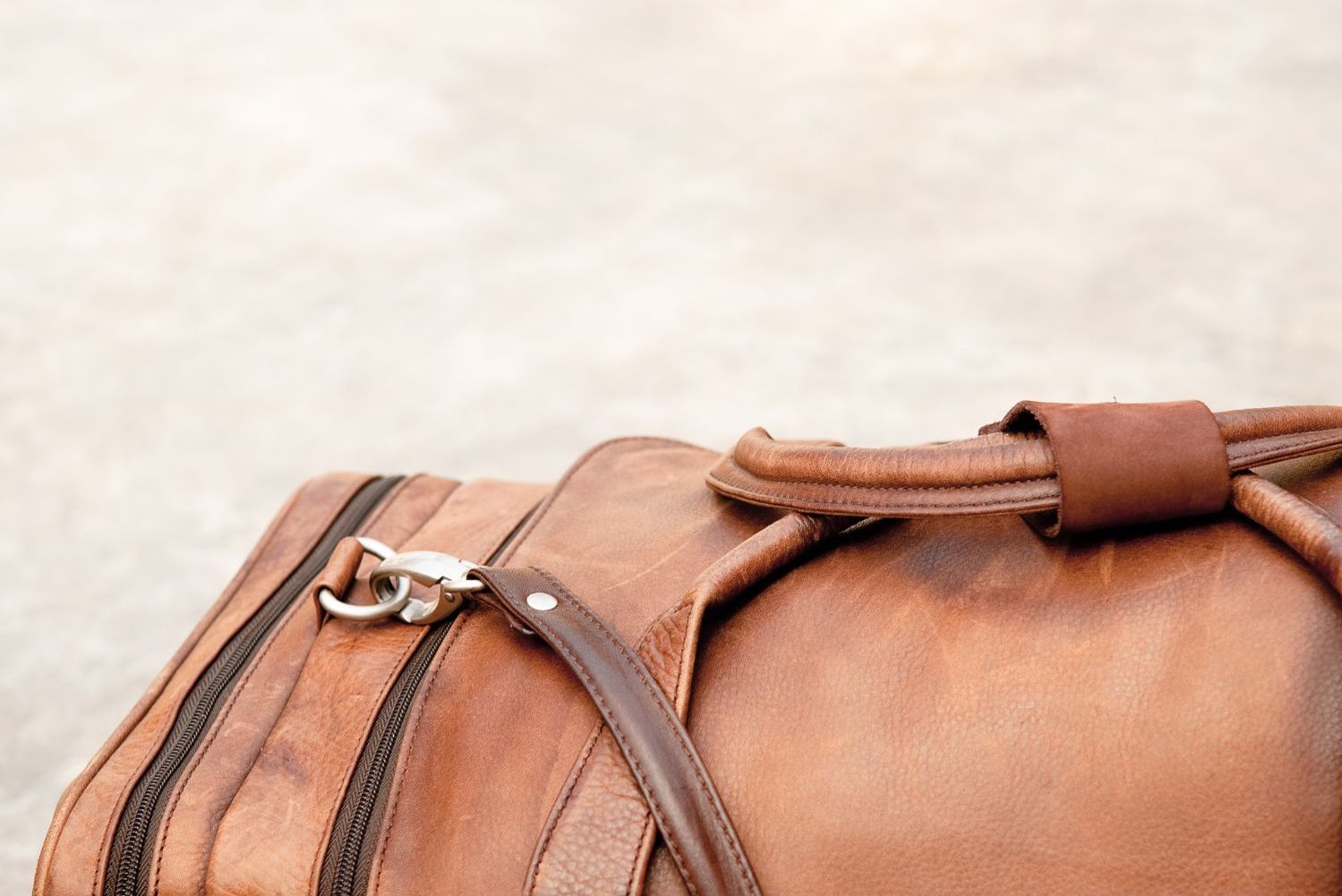 Leather Weekend Travel Bags For Men