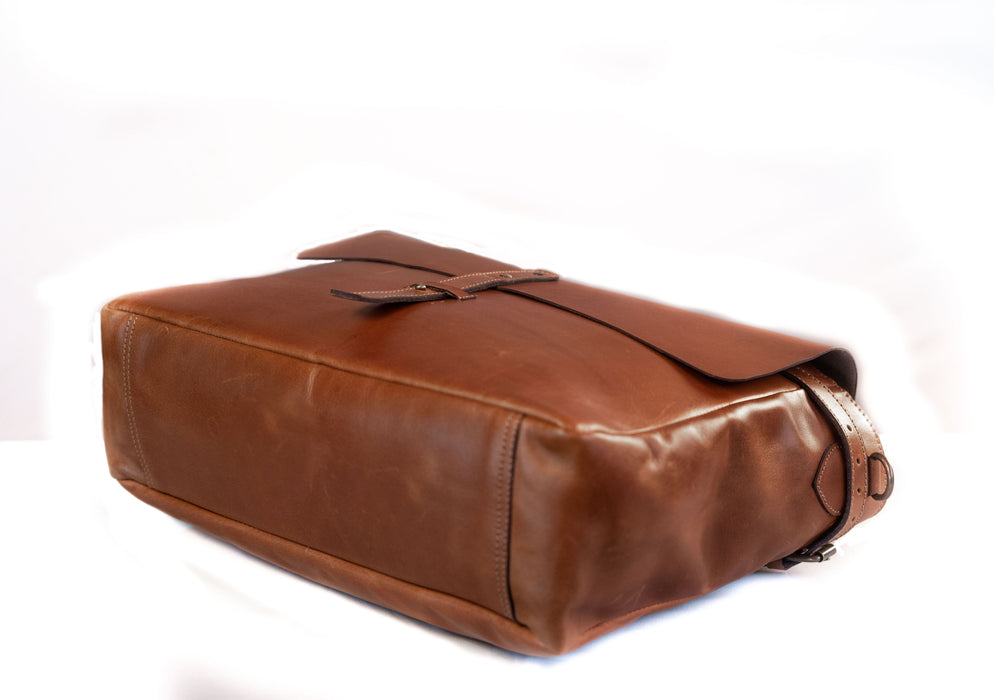 messenger briefcase veg tanned