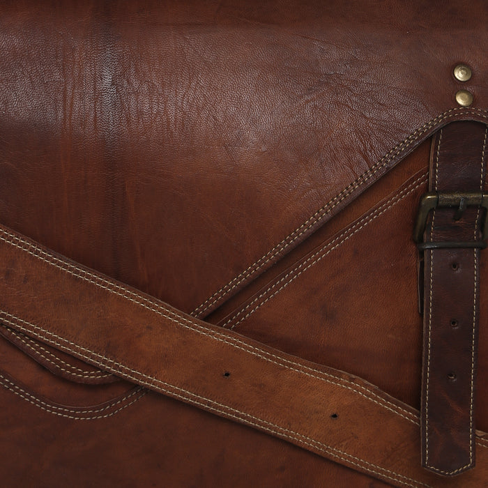 Leather messenger bags for mens