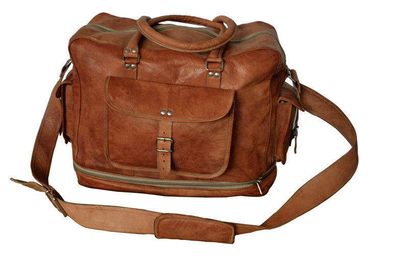 Leather travel bag